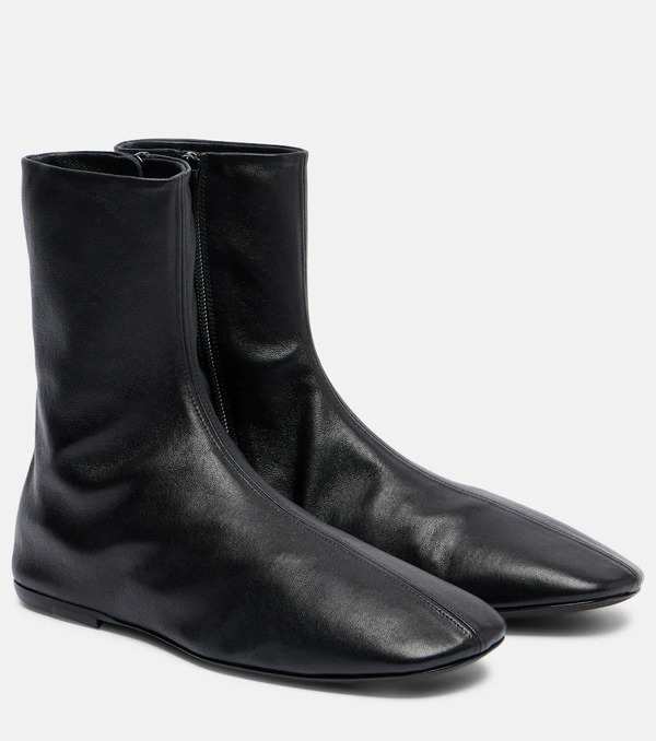  Dries Van Noten Dries Van Noten Globe Leather Ankle Boots 