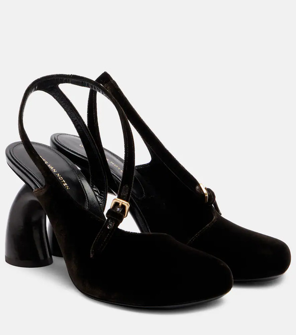  Dries Van Noten Dries Van Noten 95 Velvet Slingback Pumps 