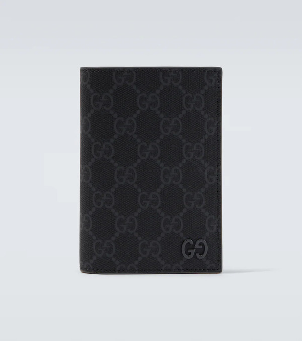  Gucci Gucci Gg Canvas Passport Holder 