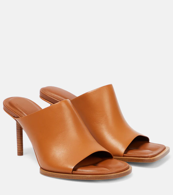  Jacquemus Jacquemus Les Mules Carres Ronds Leather Mules 
