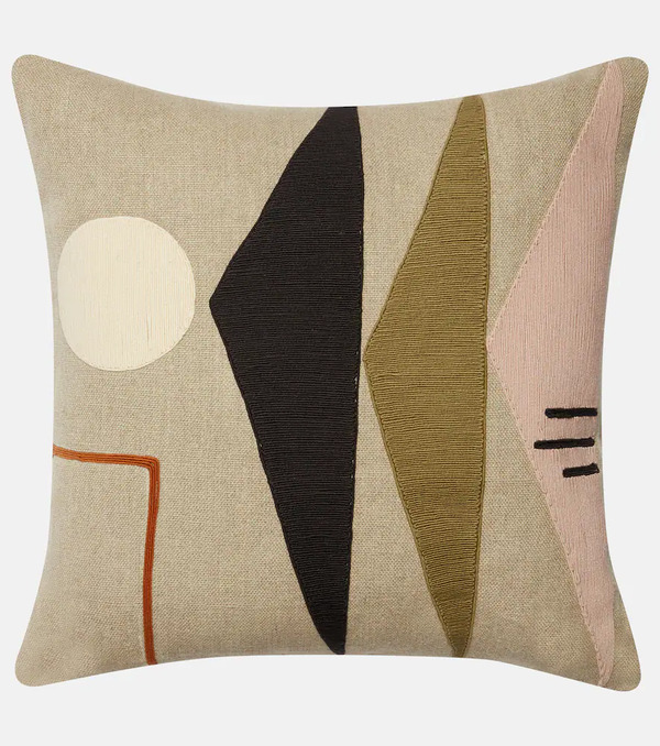  Jonathan Adler Jonathan Adler Monterey Triangles Linen Cushion 