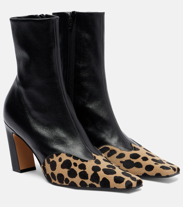  Khaite Khaite Nevada 85 Leather Ankle Boots 