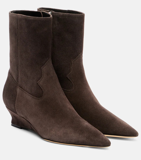  Le Monde Beryl Le Monde Beryl Suede Ankle Boots 