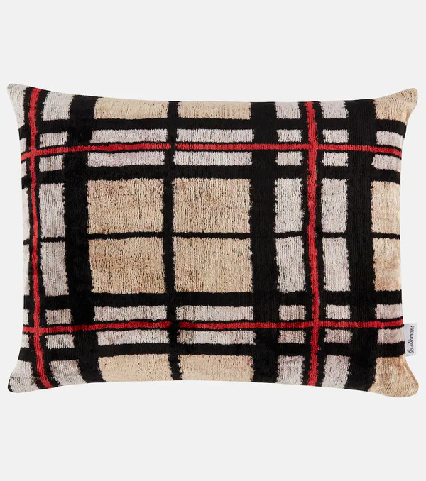  Les-ottomans Les-ottomans Checked Silk Velvet Cushion 