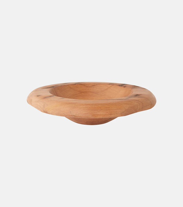  Louise Roe Louise Roe Collar Object 008 Oak Bowl 