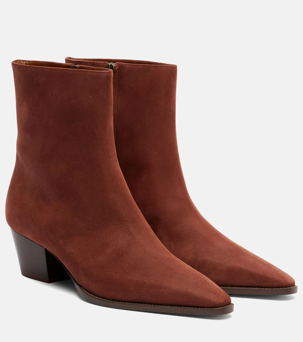  Manolo Blahnik Manolo Blahnik Aliera 50 Suede Ankle Boots 