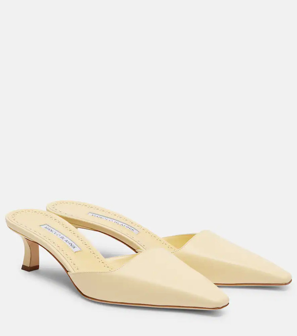  Manolo Blahnik Manolo Blahnik Moiramu Leather Mules 