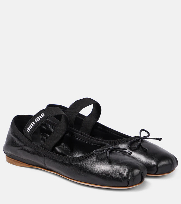  Miu Miu Miu Miu Logo Leather Ballet Flats 