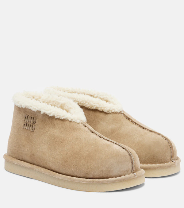  Miu Miu Miu Miu Shearling-lined Suede Ankle Boots 