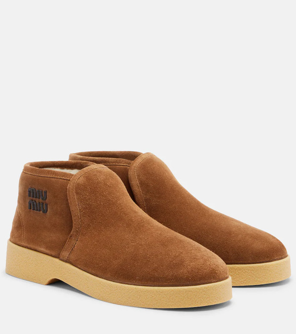  Miu Miu Miu Miu Shearling-lined Suede Boots 