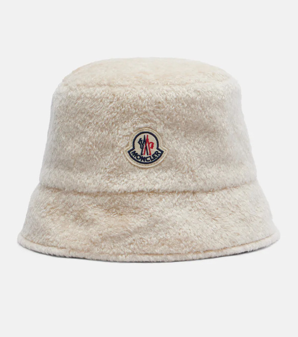  Moncler Moncler Logo Reversible Teddy Bucket Hat 