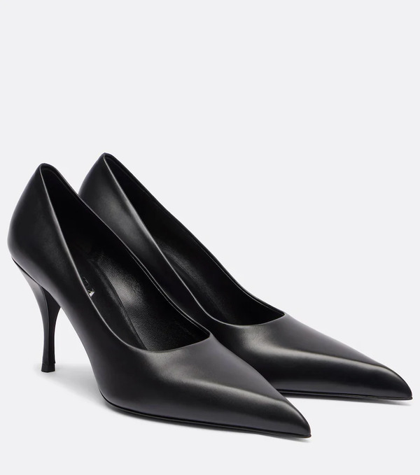  Prada Prada Leather Pumps 