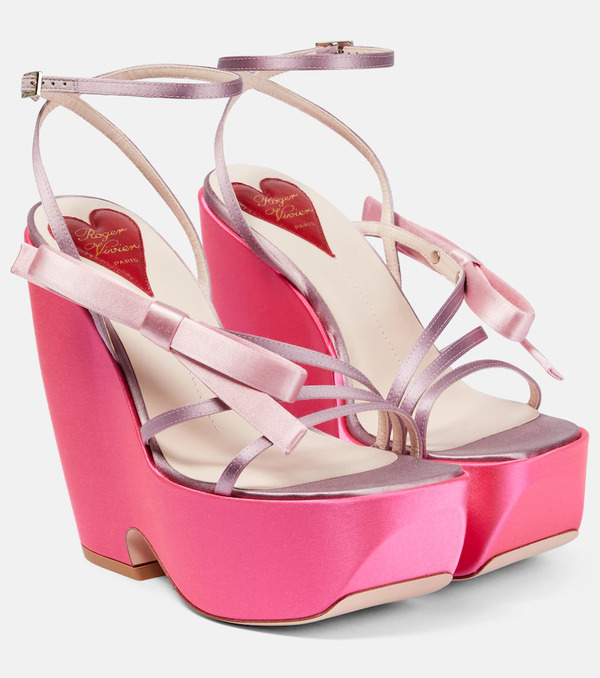  Roger Vivier Roger Vivier Choc Bow Satin Wedge Sandals 