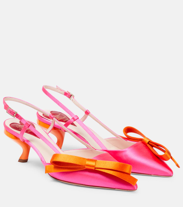 Roger Vivier Roger Vivier Virgule Bow-embellished Satin Slingback Pumps 