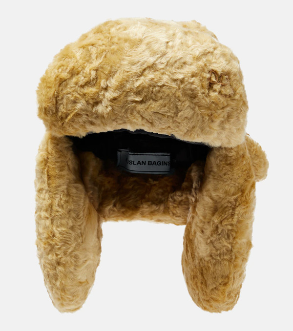  Ruslan Baginskiy Ruslan Baginskiy Faux Fur Hat 