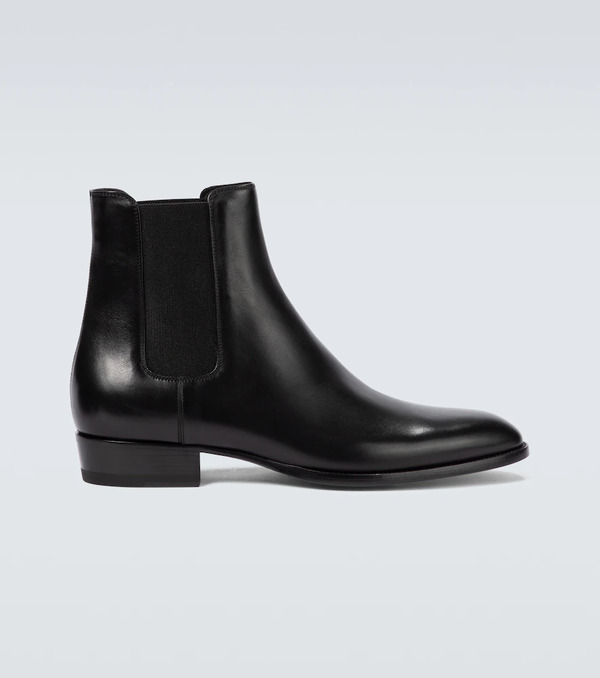  Saint Laurent Saint Laurent Wyatt Leather Chelsea Boots 