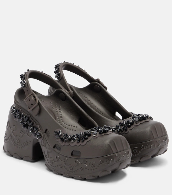  Simone Rocha Simone Rocha X Crocs Embellished Slingback Pumps 