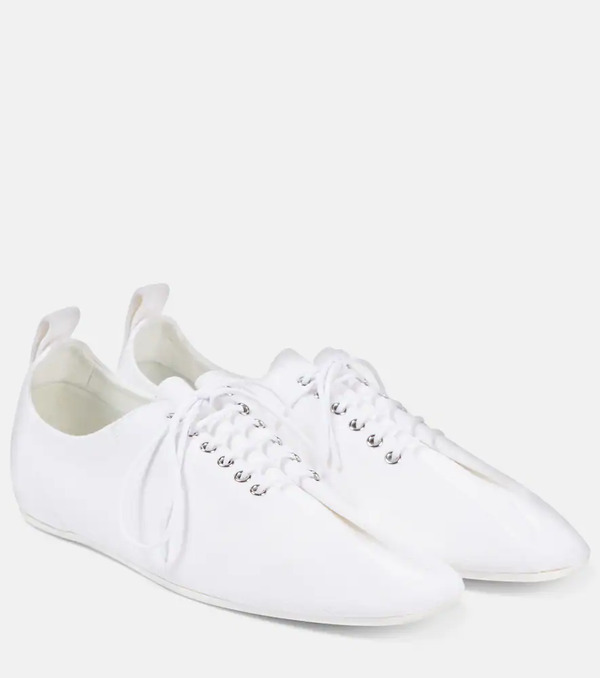  Toteme Toteme Canvas Lace-up Flats 