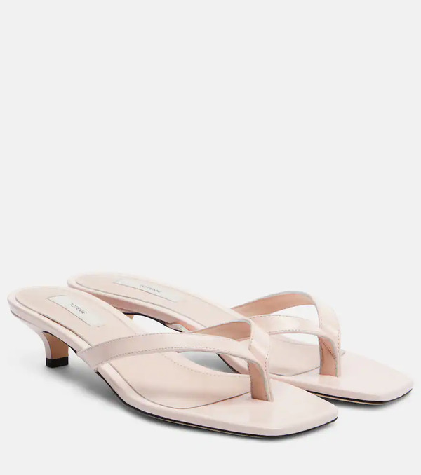  Toteme Toteme Leather Thong Sandals 