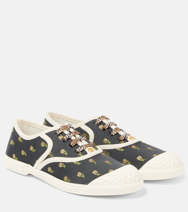  Valentino Garavani Valentino Garavani Bay By Bay Embroidered Sneakers 