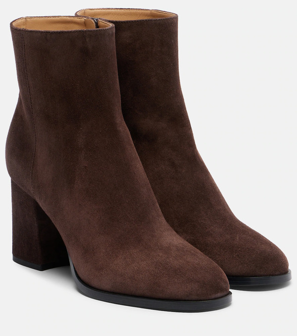  Valentino Garavani Valentino Garavani Fawcette Vlogo Suede Ankle Boots 