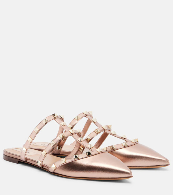  Valentino Garavani Valentino Garavani Rockstud Leather Mules 