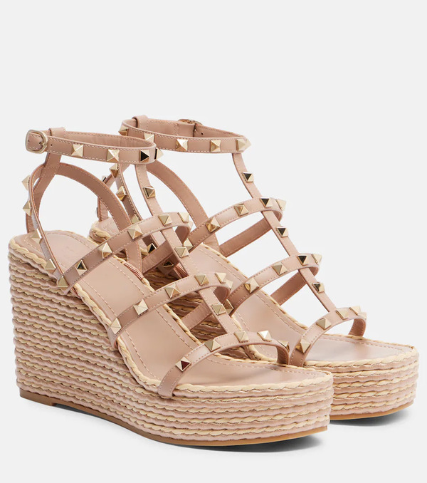  Valentino Garavani Valentino Garavani Rockstud Leather Wedge Sandals 