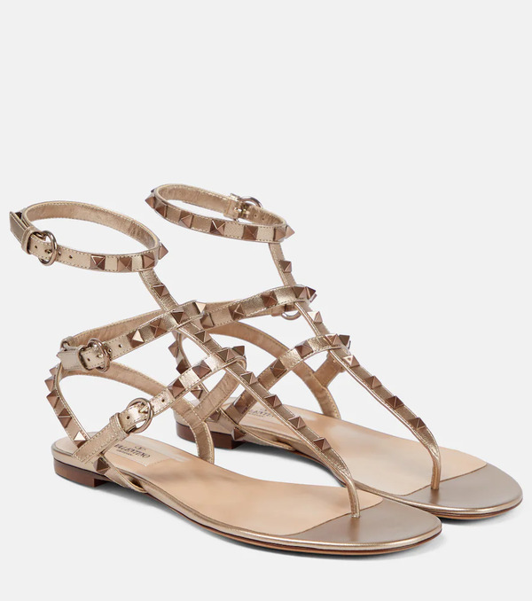  Valentino Garavani Valentino Garavani Vlogo Leather Thong Sandals 