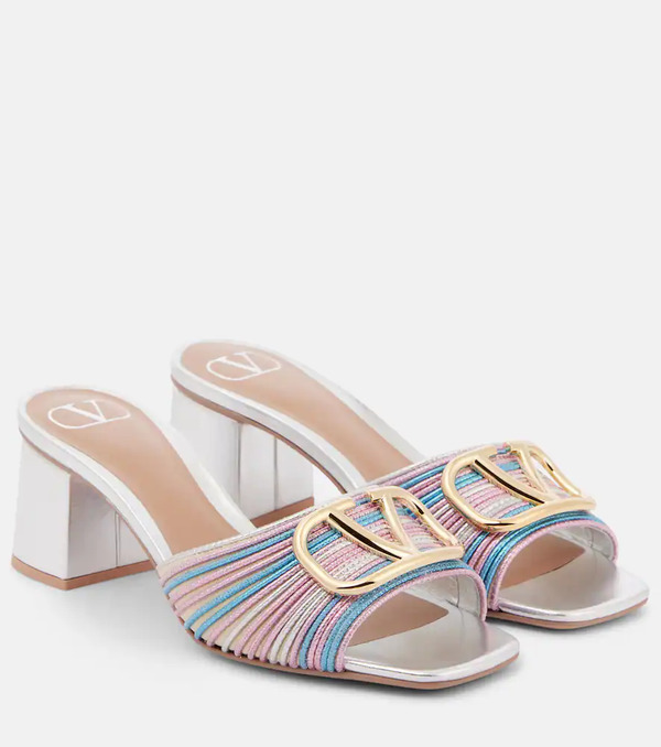  Valentino Garavani Valentino Garavani Vlogo Signature Crochet Mules 