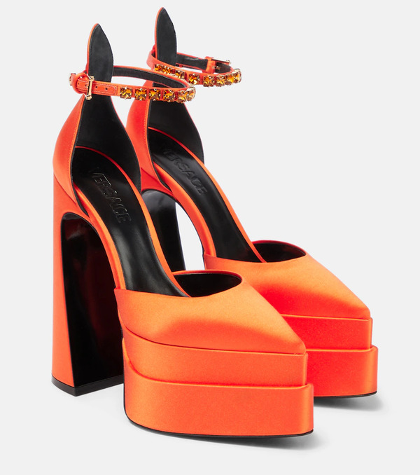  Versace Versace Aevitas Pointy Satin Platform Pumps 