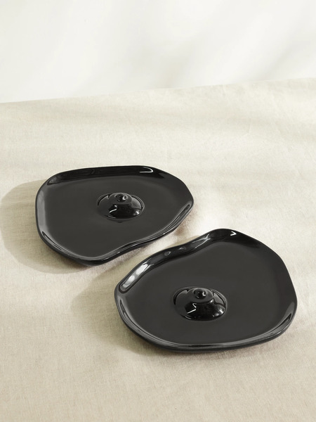  Anissa Kermiche   Tatas Set Of Two Earthenware Plates   Black 