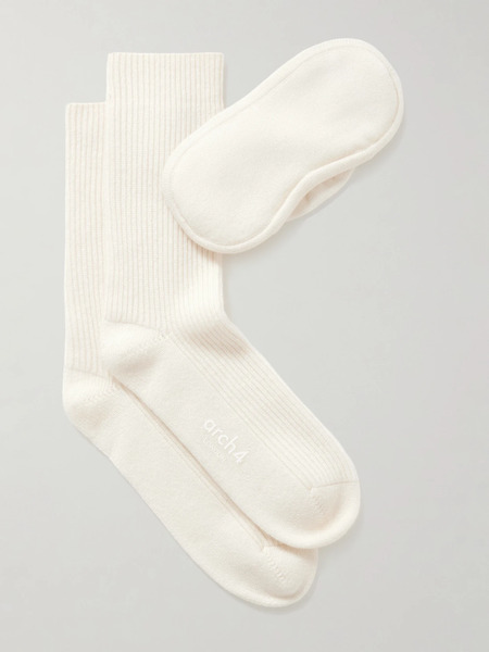  Arch4   Cashmere Travel Set   Ivory 
