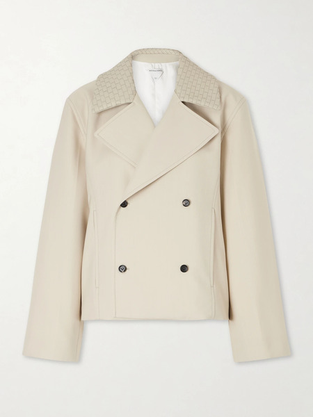  Bottega Veneta   Double Breasted Intrecciato Leather Trimmed Striped Wool And Cotton Blend Jacket   Beige 