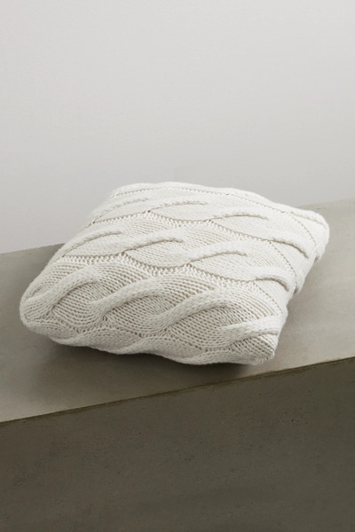  Brunello Cucinelli   Cable Knit Cashmere Pillow   Off White 