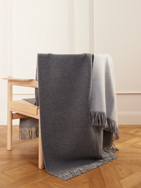  Brunello Cucinelli   Fringed Cashmere Blanket   Gray 