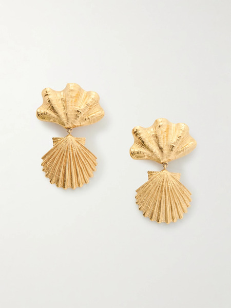  Chloé   Shell Gold Tone Clip Earrings   One Size 