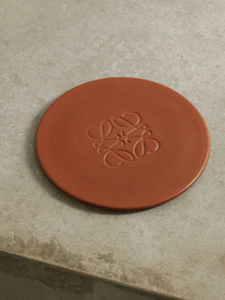  Loewe Perfumes   Large Ceramic Candle Lid   Tan 