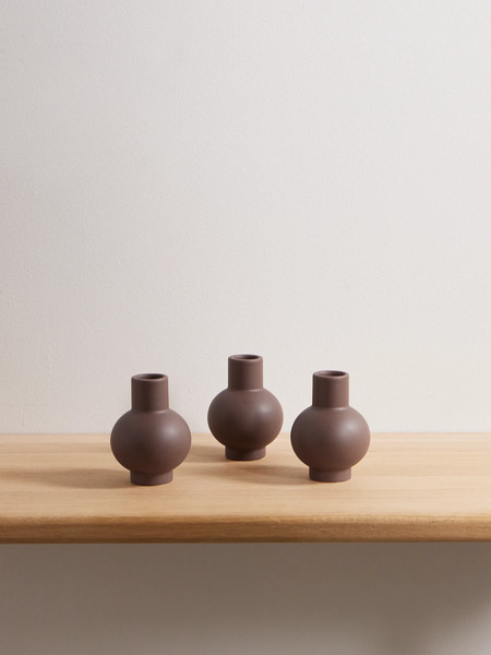  Raawii   Strøm Set Of Three Mini Earthenware Vases   Brown 