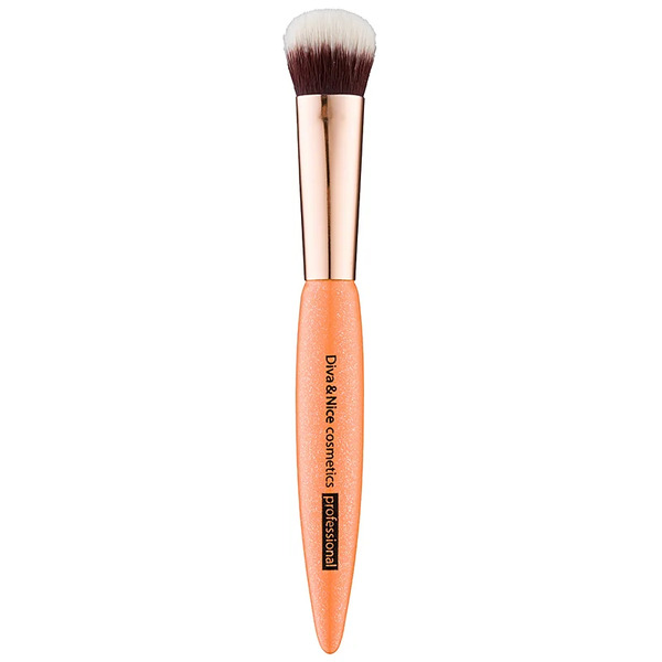  Diva & Nice Cosmetics Professional Highlighter Brush Max 530/06 1 Pc 