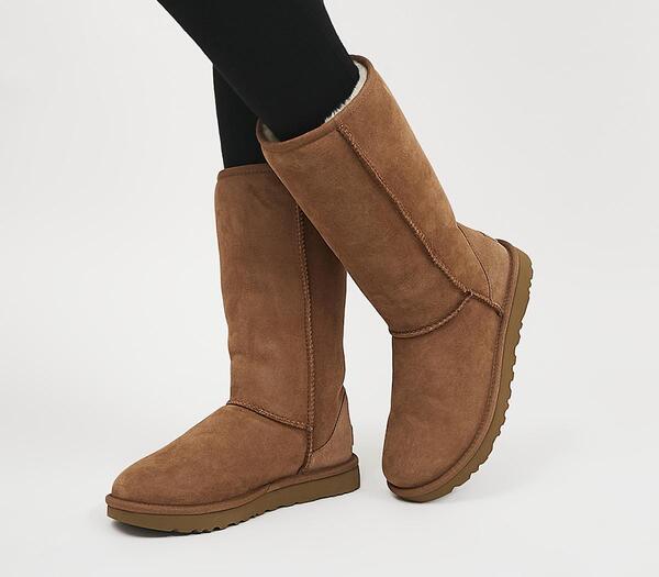  Ugg Womens Classic Tall Ii Chestnut Suede In Tan, 3 
