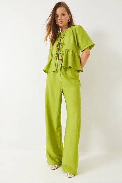  Bianco Lucci Textured Two-piece Coord Set With Ruffle Detail, Lime 