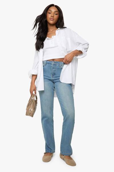  Boohoo Boohoo Basics Split Hem Straight Leg Jeans, Ice Blue 