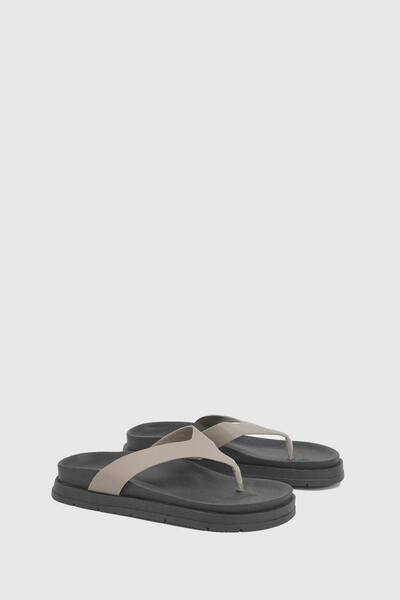  Boohoo Chunky Platform Flip-flops, Taupe 