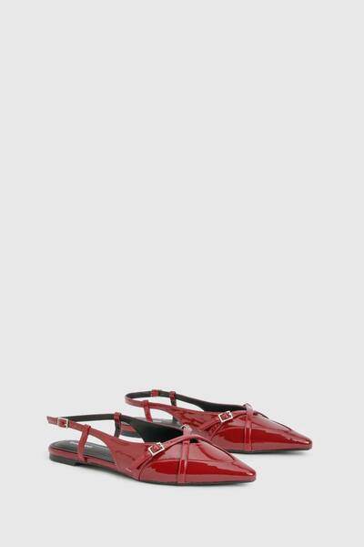  Boohoo Cross Over Strap Detail Pointed Flats, Burgundy 