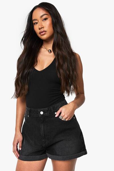  Boohoo Denim Mom Short, Washed Black 