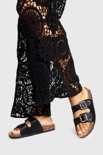  Boohoo Double Buckle Footbed Slider, Black 