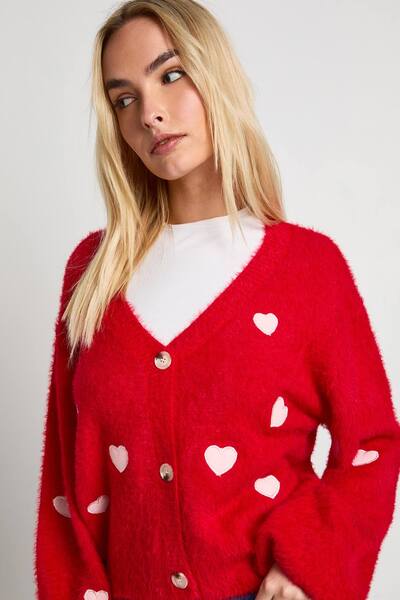  Boohoo Fluffy Knit Heart Embroidered Oversized Knitted Cardigan Sweater 