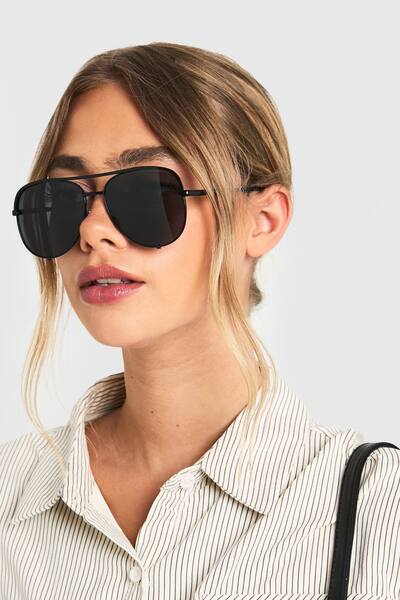  Boohoo Metal Framed Aviator Sunglasses, Black 