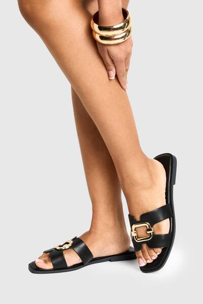  Boohoo Metal Trim Cutout Sandals, Black 