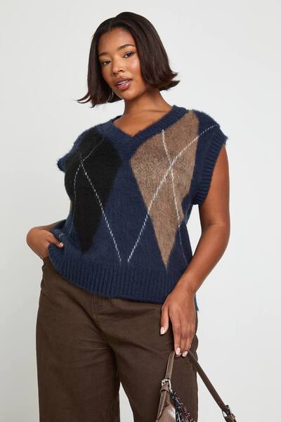  Boohoo Plus Argyle Knitted Vest, Navy 